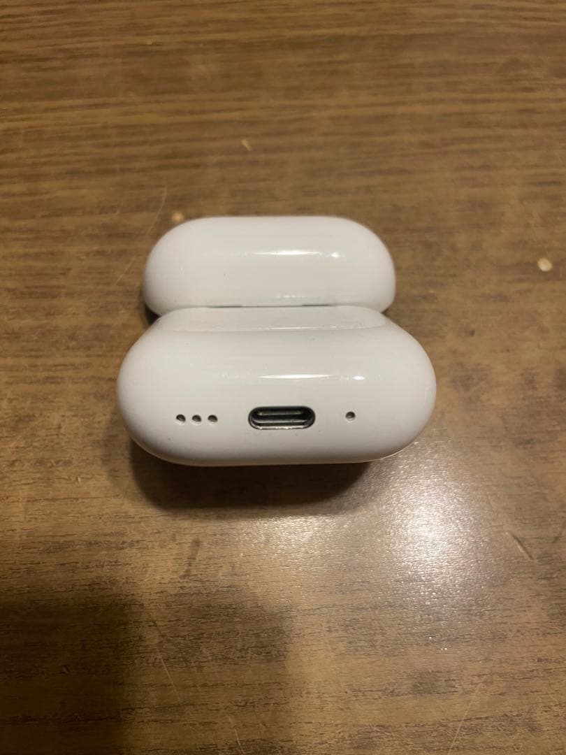 AirPods第4世代ノイズキャンセリング付き 充電ケース