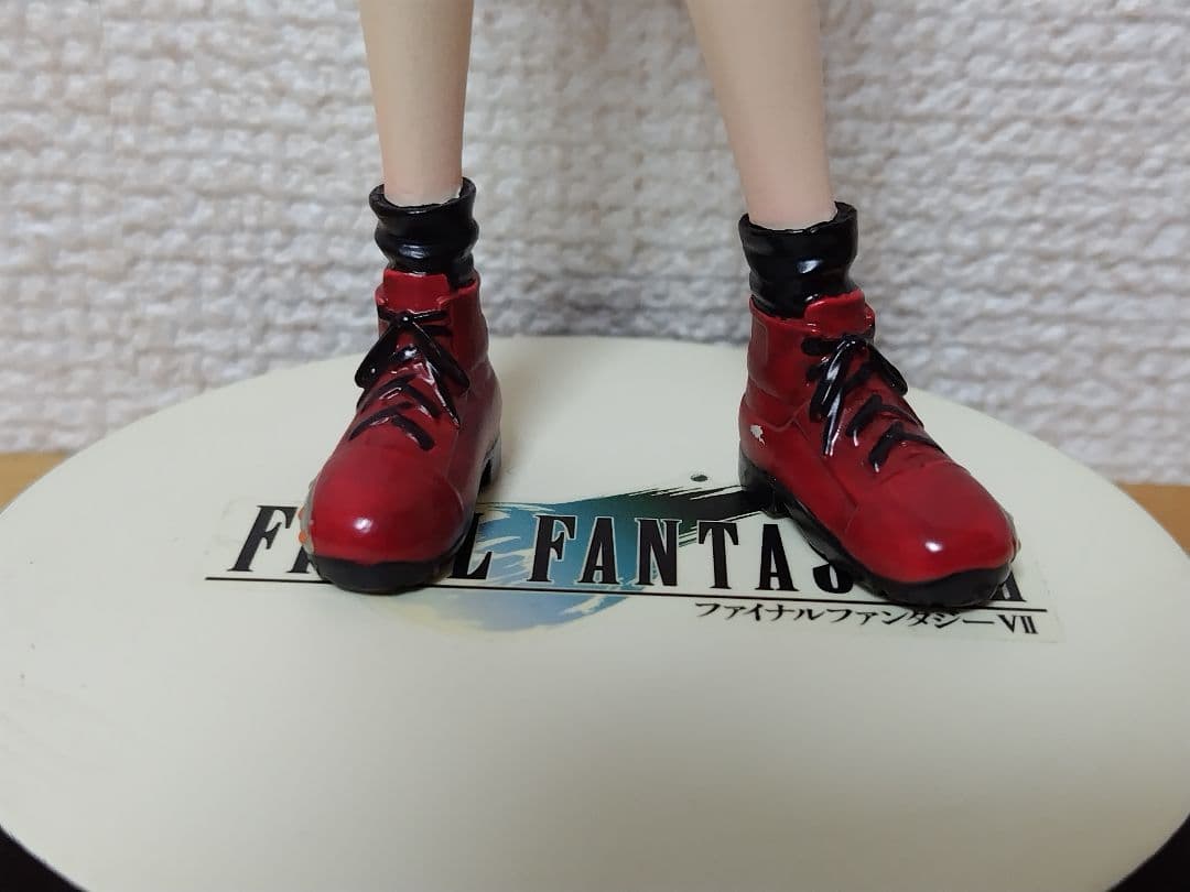 FF7 ティファ・ロックハート 1/8 コールドキャスト コトブキヤ