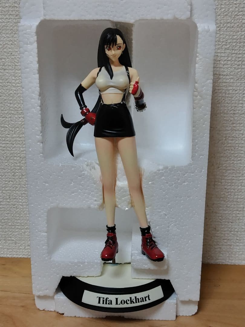 初期　FF7 ティファ・ロックハート 1/8 コールドキャスト コトブキヤ