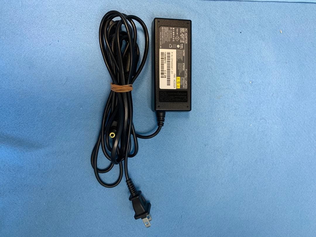 富士通/6th i3/Win11Pro/Office/SSD/8GB/無線子機