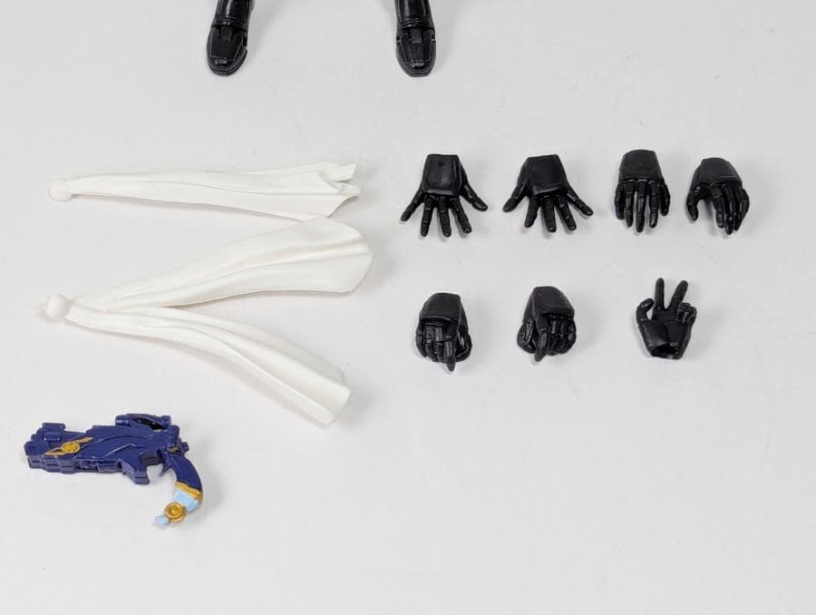 フィギュアーツ 非公認戦隊アキバレンジャー アキバブルー ＆ アキバイエロー