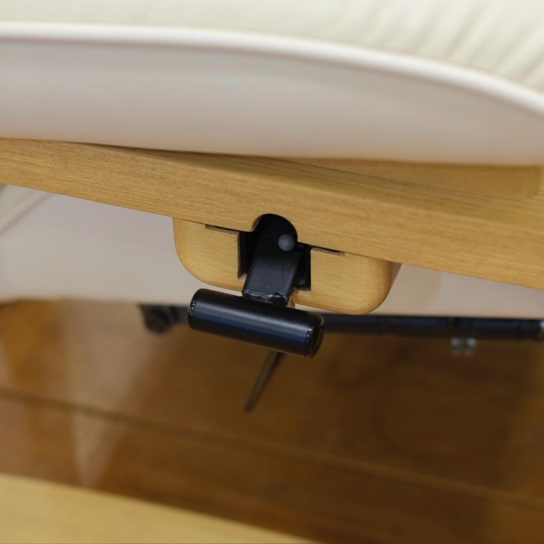 フジファニチャー　リクライニング　ソファ　2人掛け　アイボリー