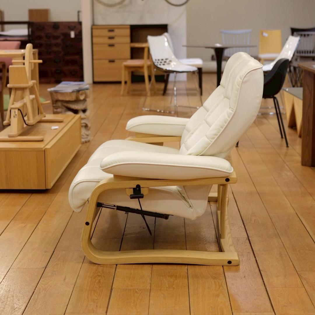 フジファニチャー　リクライニング　ソファ　2人掛け　アイボリー