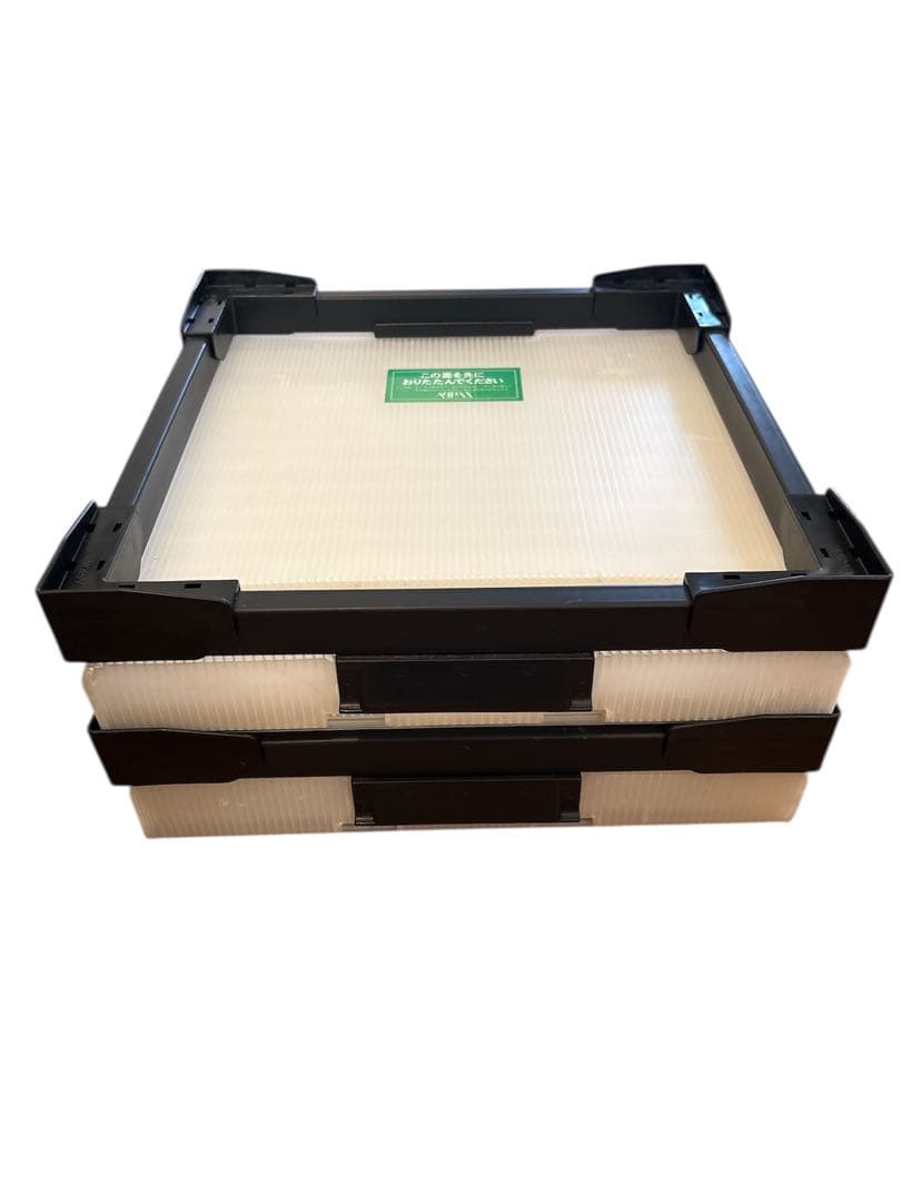 DMR コンテナ　ホワイト2個　廃盤カラー