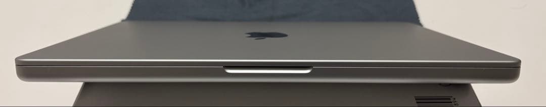 MacBook Pro M1Max 2TB 64GB 14インチ　シルバー