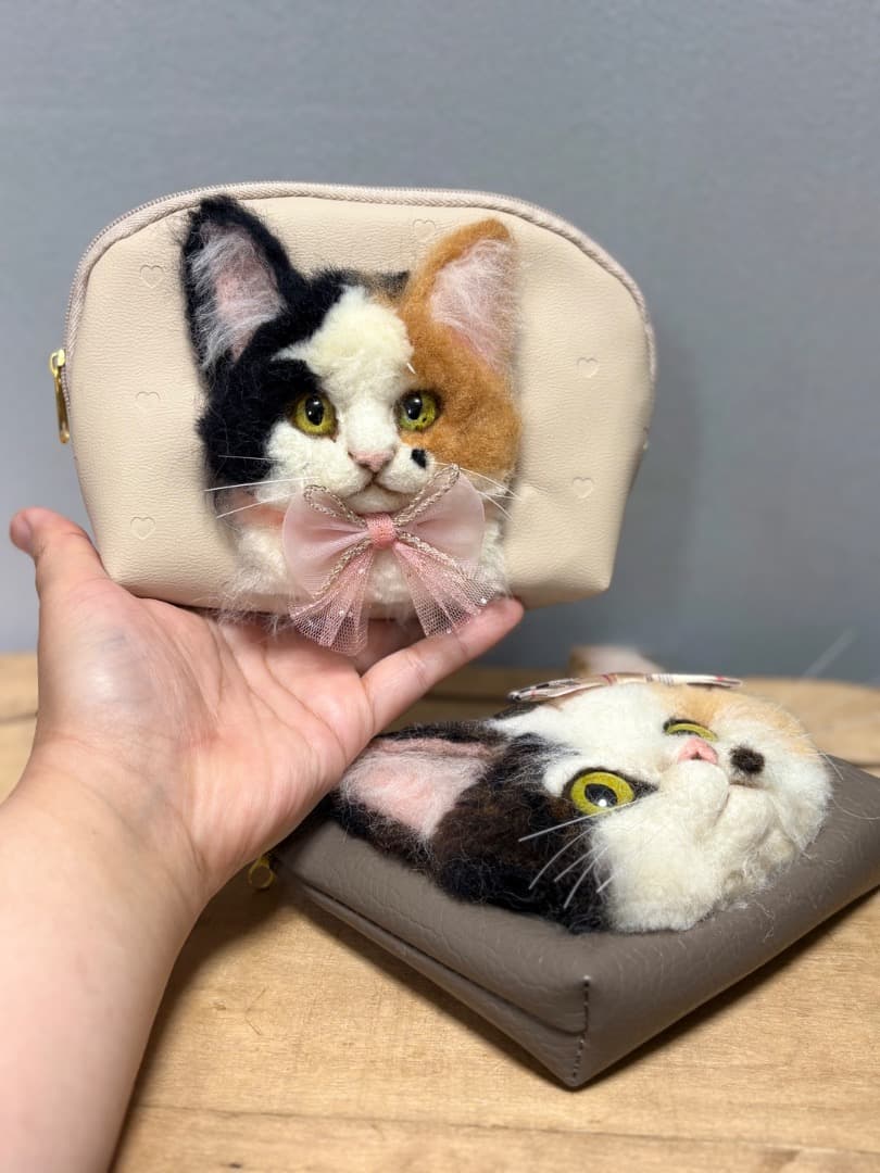 羊毛フェルト三毛猫ポーチ【ハンドメイド 羊毛フェルト