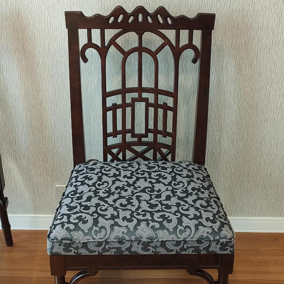シノワズリ　ヴィンテージチェア　2脚セット　透かし彫り　リビング