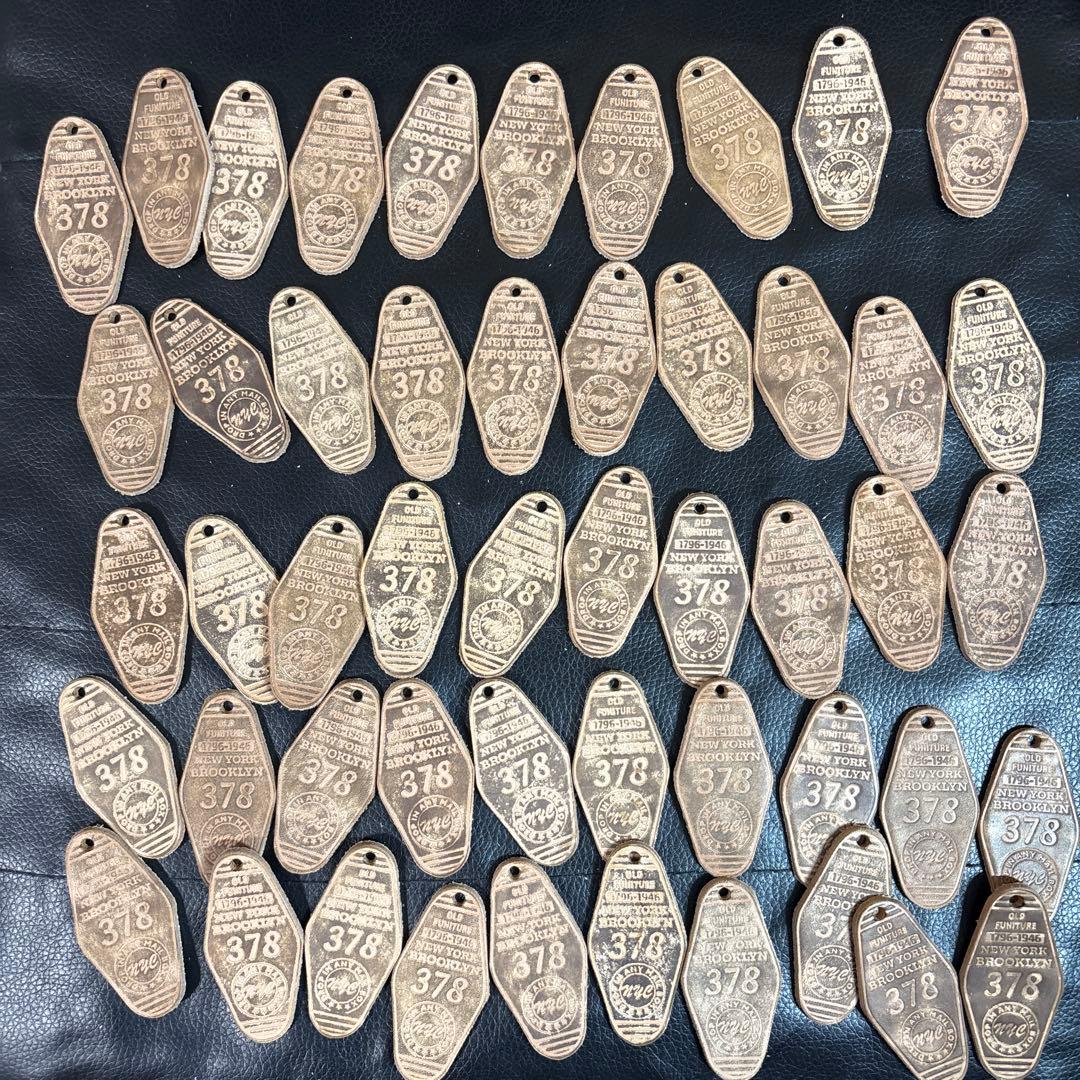 G5vintage様　革タグ120枚