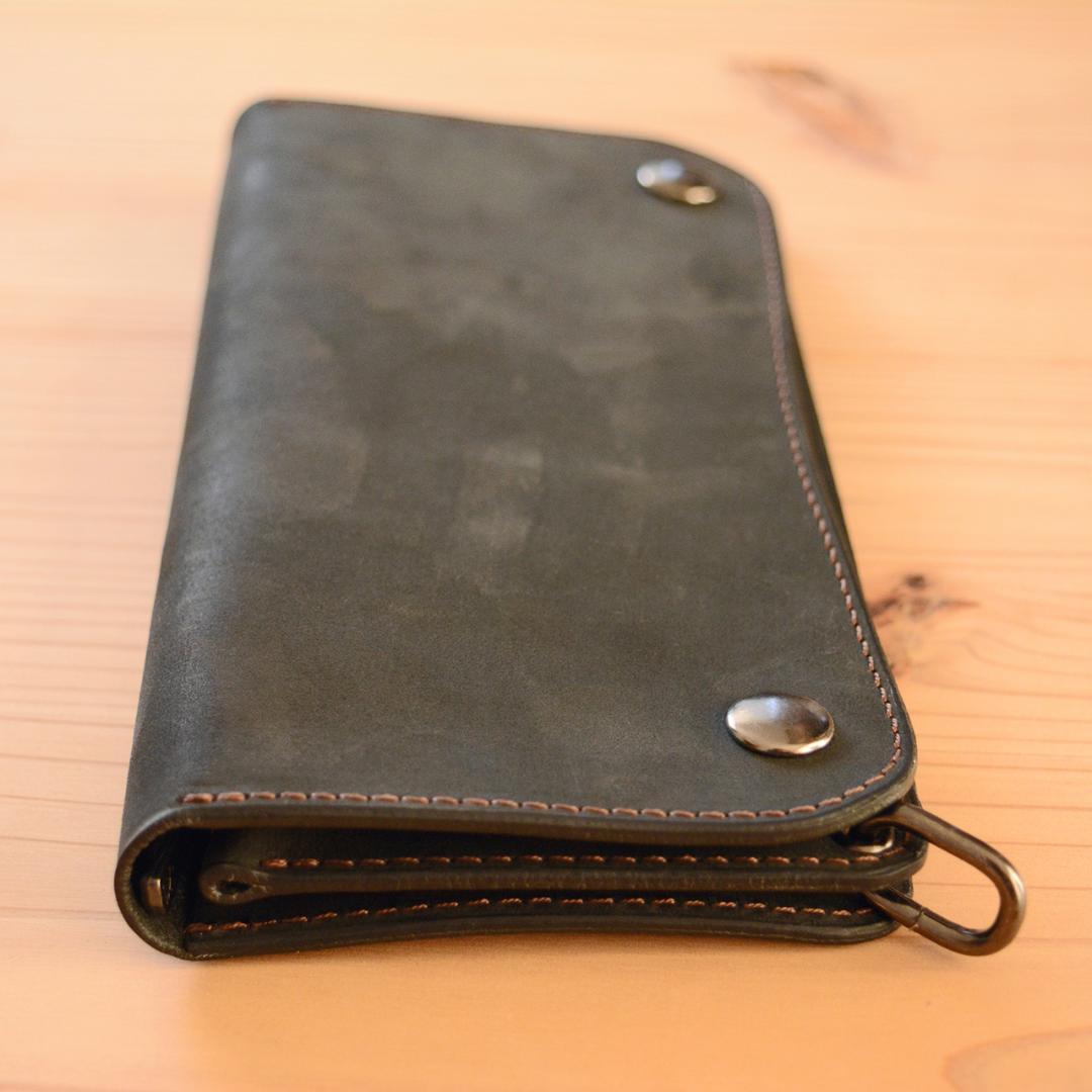 育てる艶革 ロング トラッカーウォレット イタリアンレザー