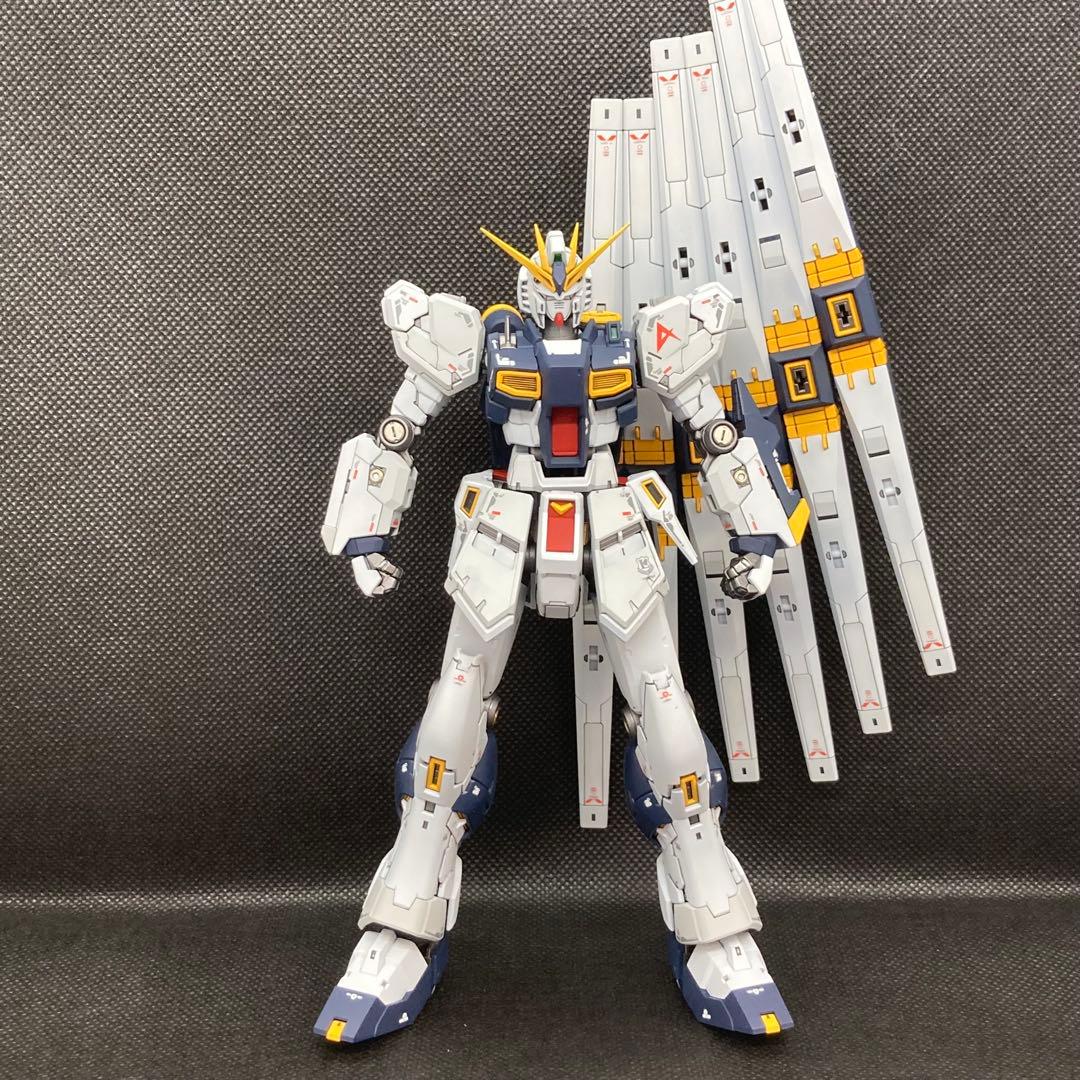 RG1/144 RX-93 νガンダムHWS&フィンファンネル全塗装完成品