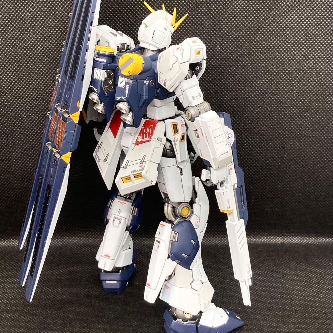 RG1/144 RX-93 νガンダムHWS&フィンファンネル全塗装完成品