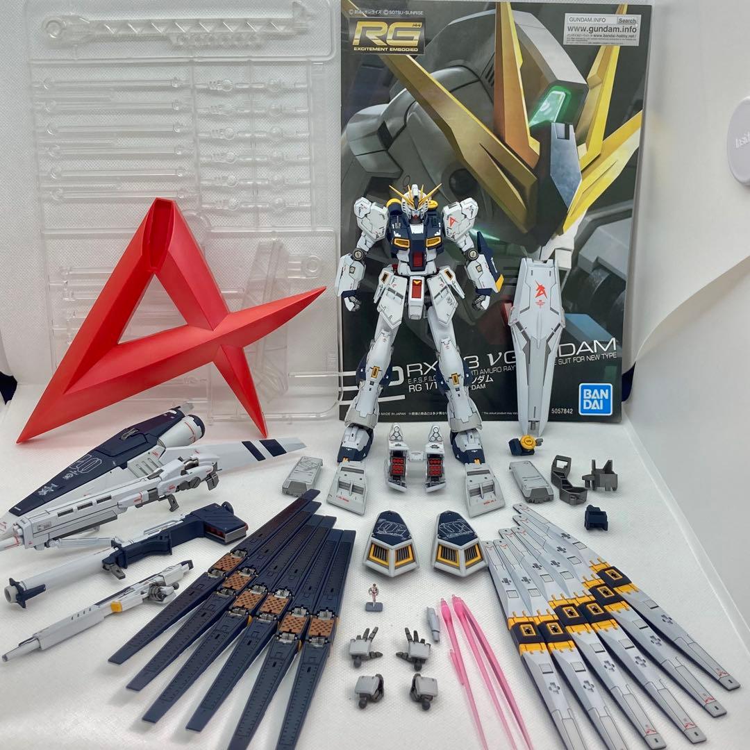 RG1/144 RX-93 νガンダムHWS&フィンファンネル全塗装完成品