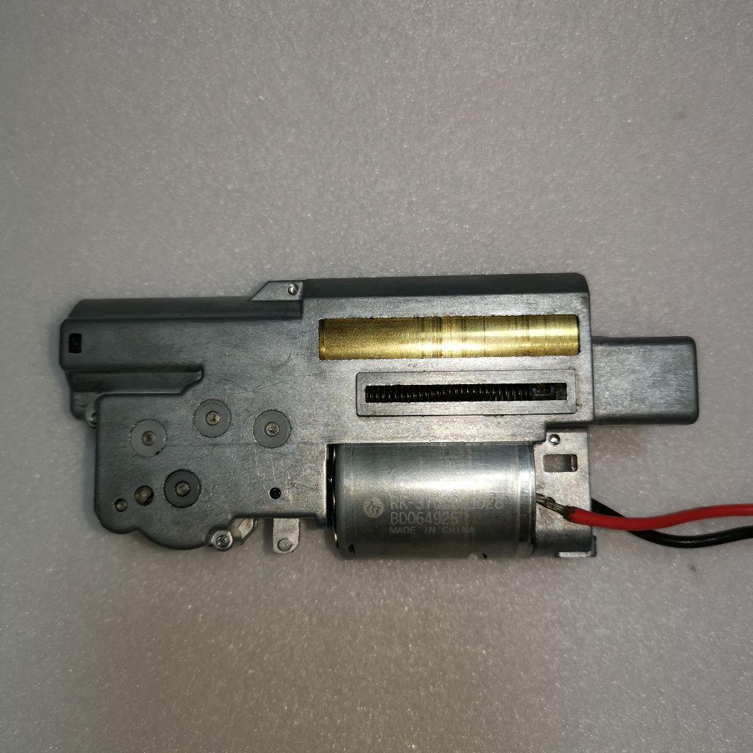 東京マルイコンパクト電動ガンMP7メカボックス