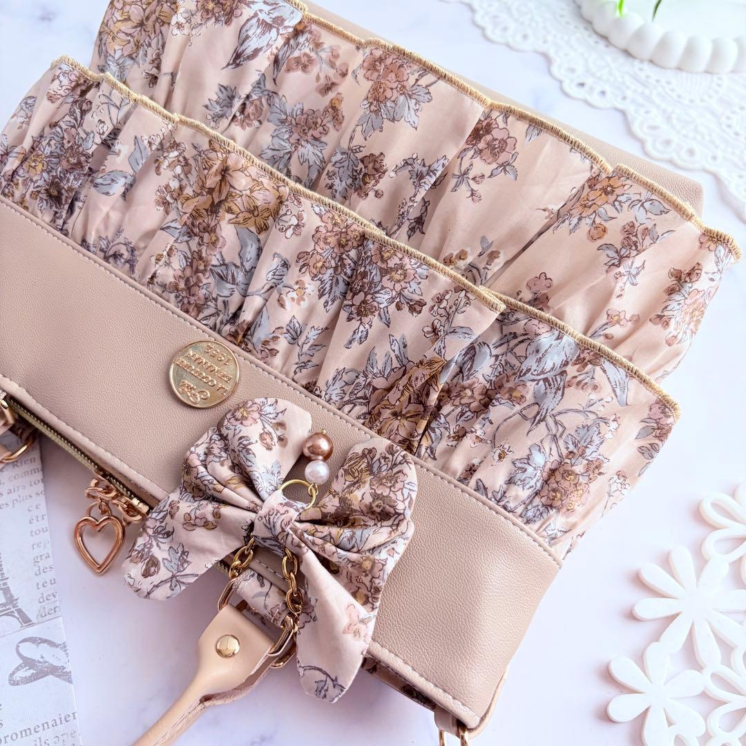 フ*ク様 ウォールナッツ×フェイクレザー ダブルフリルトートバッグ☆.*˚