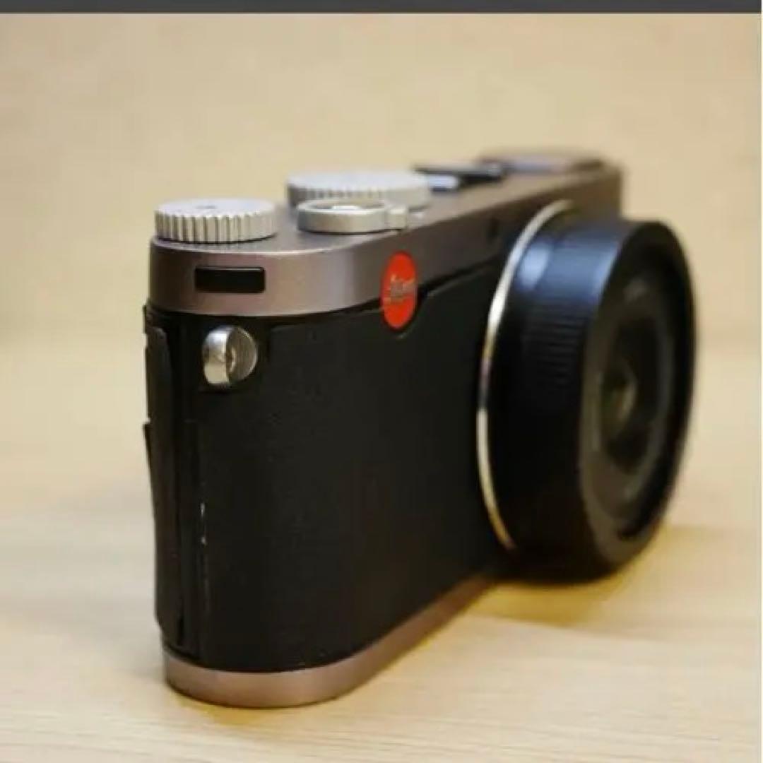 a*4様 LEICA x1デジタルカメラ