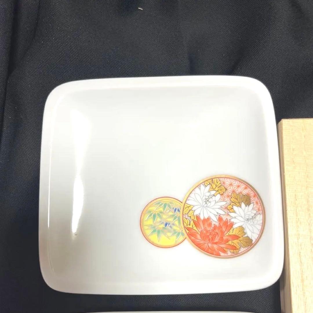 深川青磁　宮内庁御用達　銘々皿揃　角皿5枚セット　寿赤絵　桐箱
