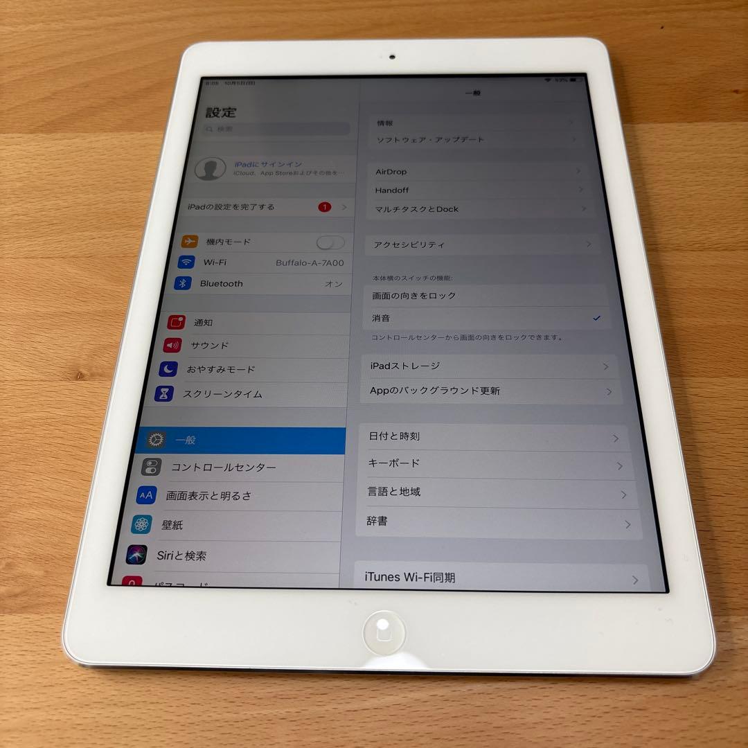 iPad本体 Apple iPad Air 16GB