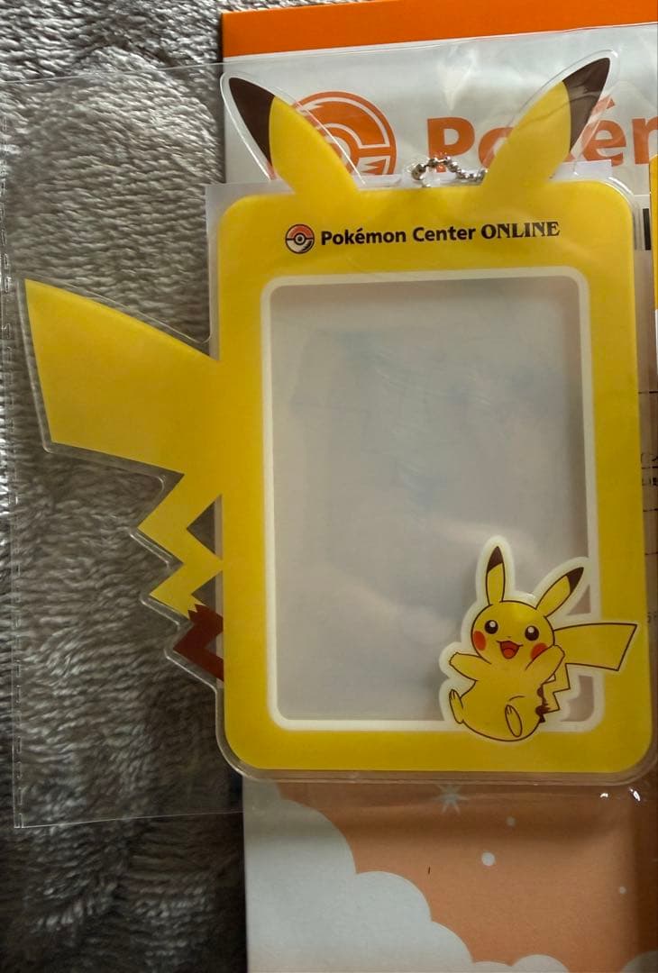 ポケモンセンターオンライン A賞 アクリルカードケース ピカチュウ　会員証セット