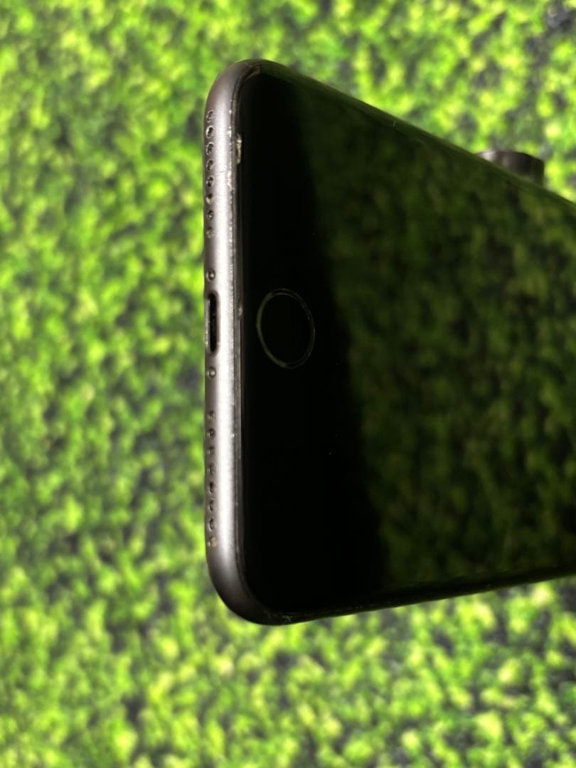 iPhone8plus スペースグレイ