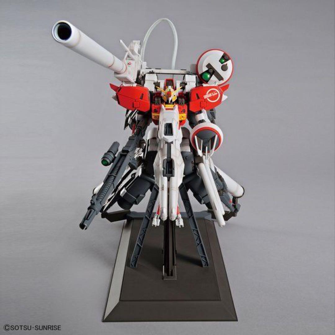 新品未開封 ＭＧ 1/100 ＰＬＡＮ３０３Ｅ ディープストライカー