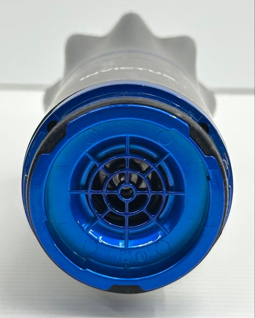 2023年製　インビクタスワン INV-002 掃除機　本体　バッテリー付き