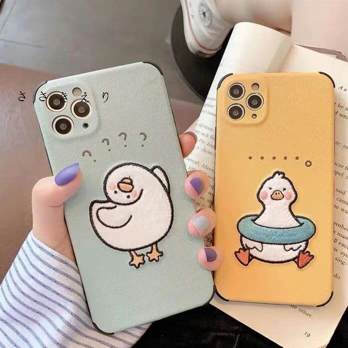 刺繍漫画アヒル11 / 12ProMaxオールインクルーシブカメラアンチドロ(