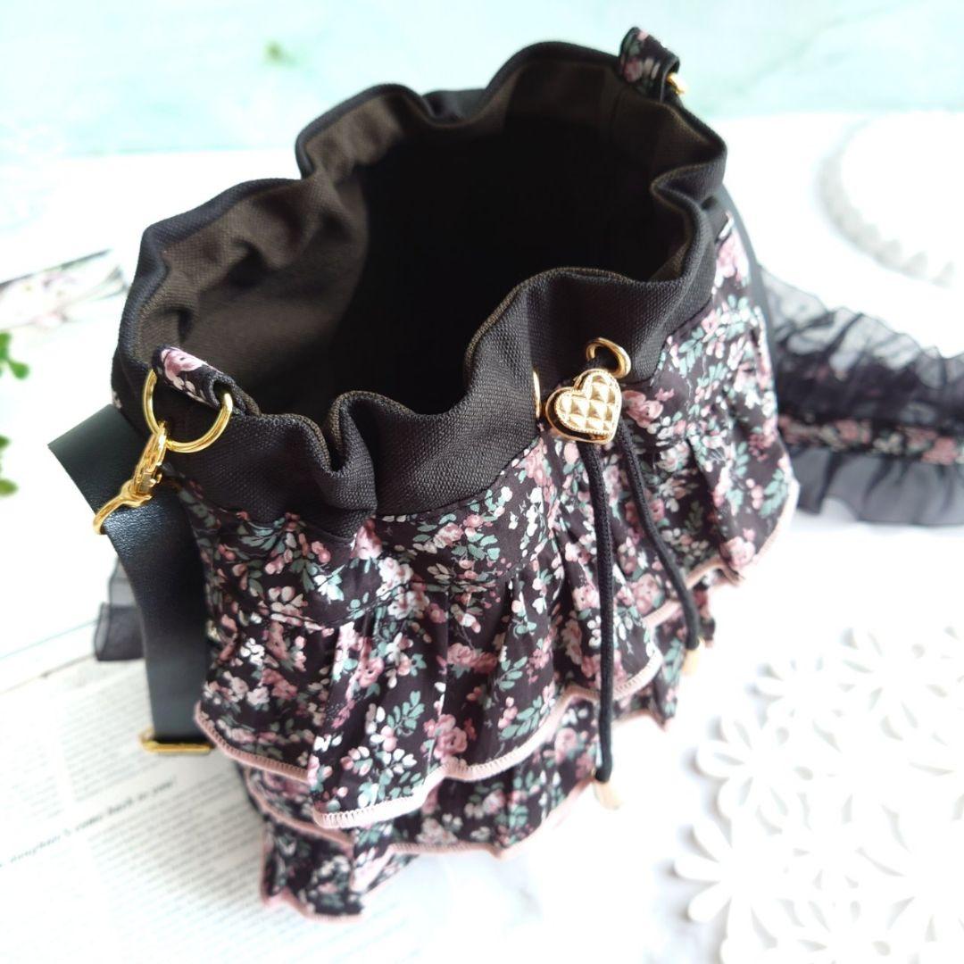 リバティ(ムーンモス ブラック)トリプルフリル巾着ポシェット☆ハンドメイド