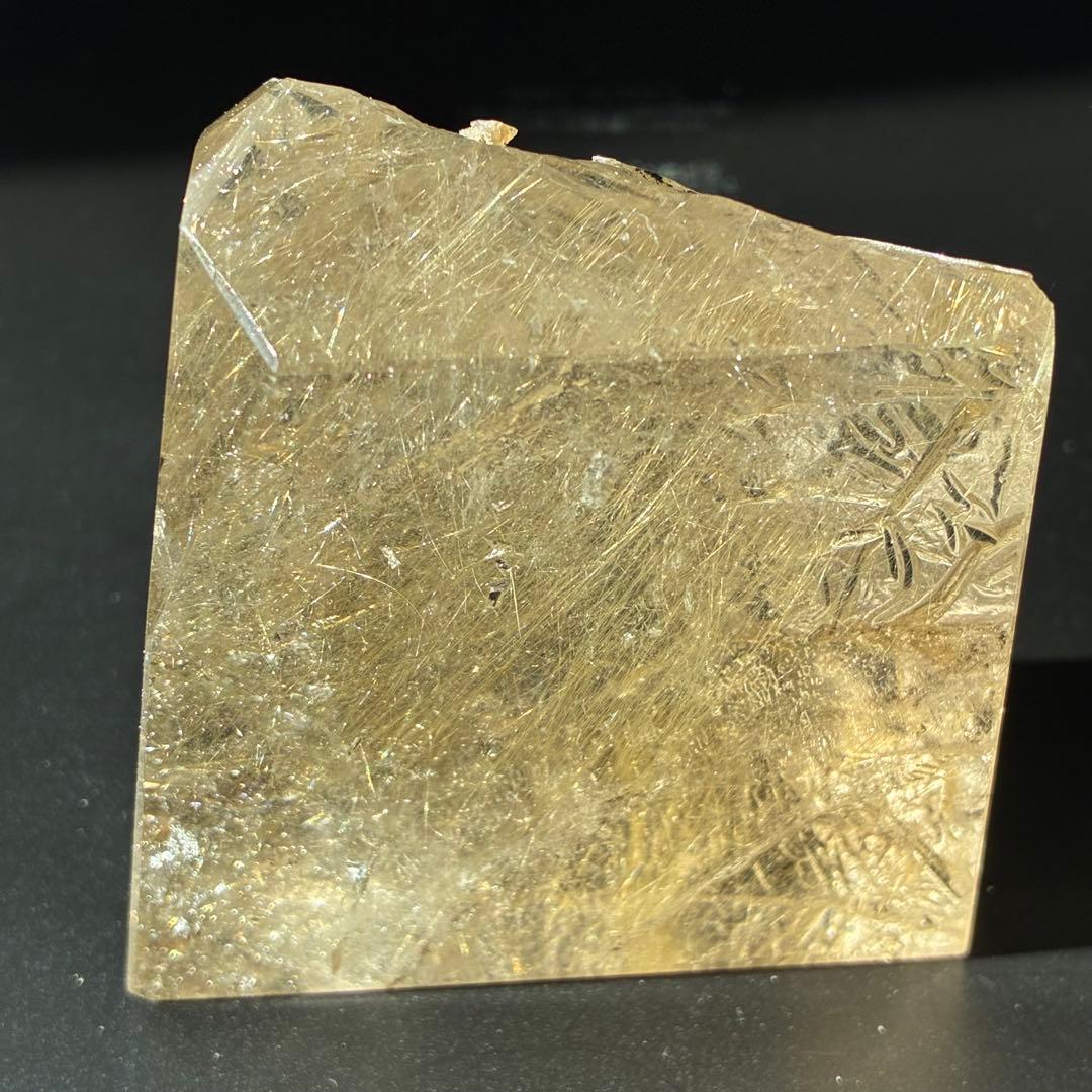 断捨離SALE〜☆天然石☆ ルチルクォーツ　ヴィーナス　虹　高品質　原石　箱付き