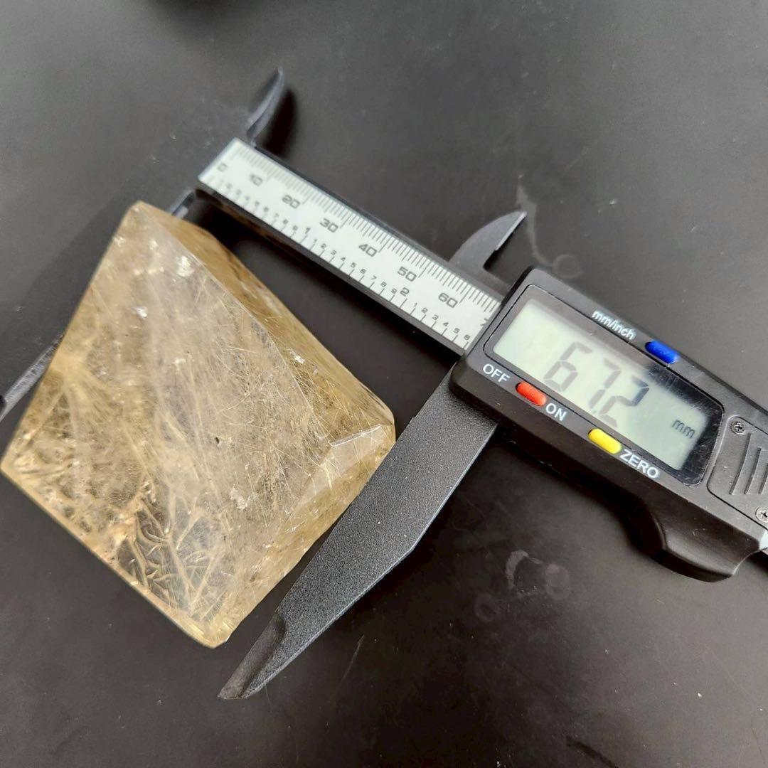 断捨離SALE〜☆天然石☆ ルチルクォーツ　ヴィーナス　虹　高品質　原石　箱付き