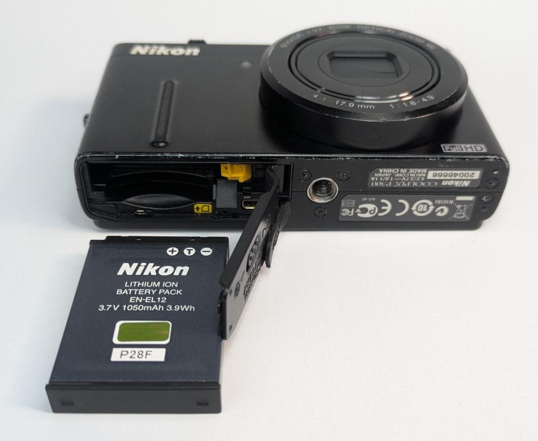 Nikon COOLPIX P300 デジタルカメラ