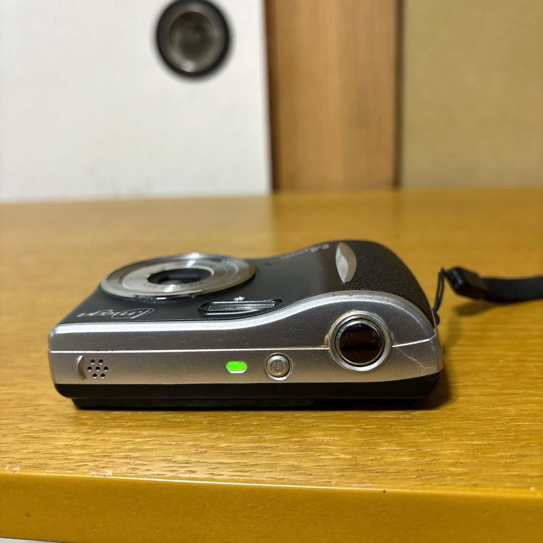 動作品 HITACHI コンパクトデジタルカメラ HDC-901 単3電池稼働