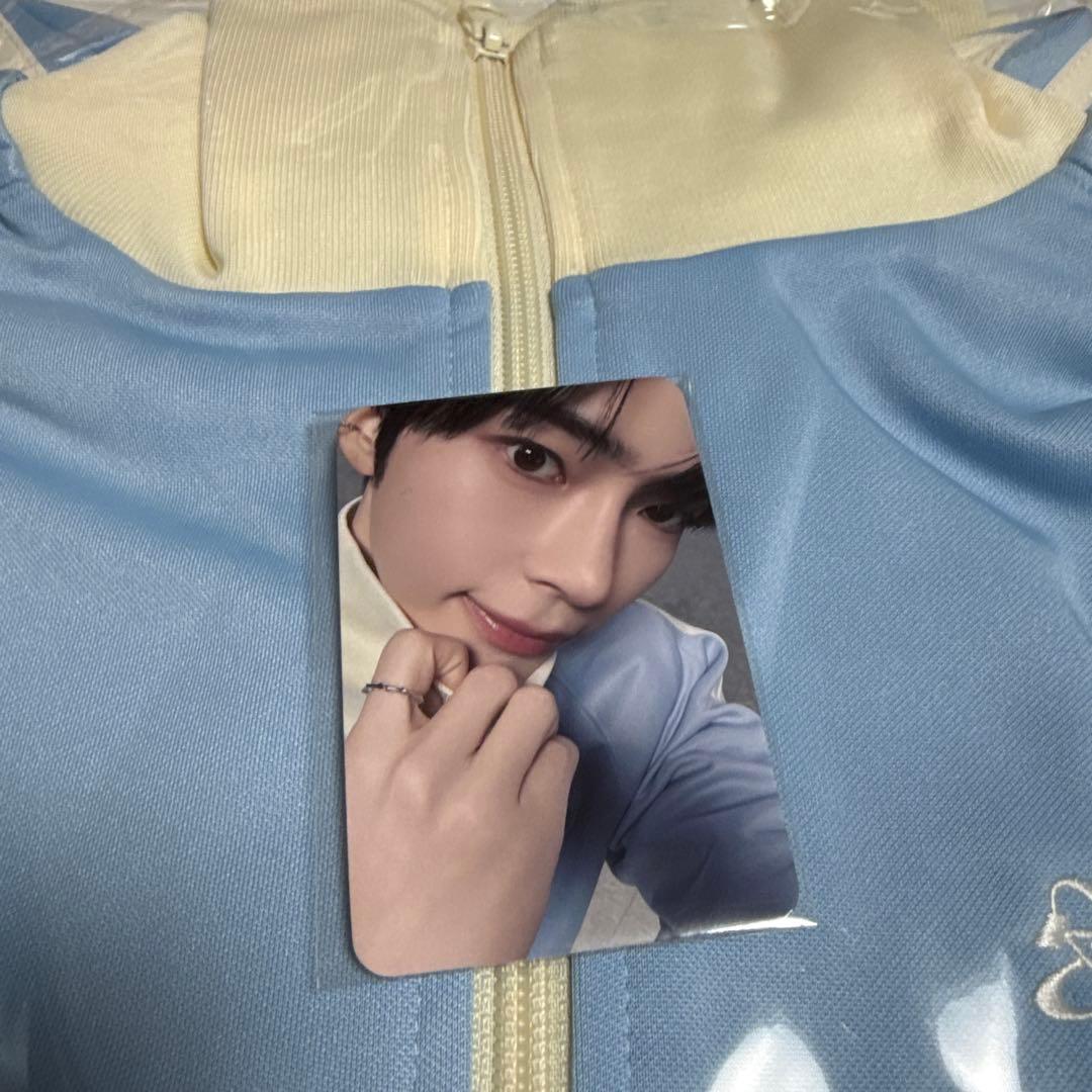 ZB1 ゼベワン　トラックジャケット　ハンビン