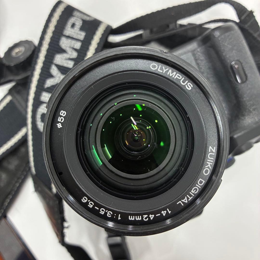 オリンパス E-620 デジタル一眼レフ＋14-42mm レンズセット フード付