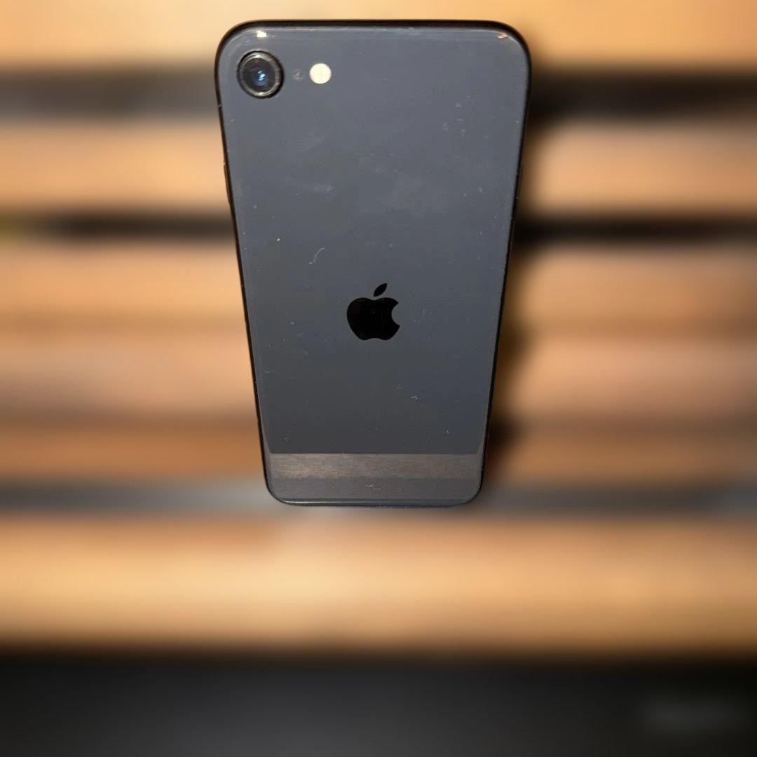 iPhone SE 第2世代 128GB ブラック バッテリー80%