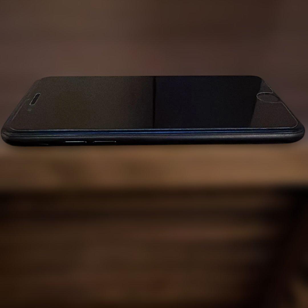 iPhone SE 第2世代 128GB ブラック バッテリー80%