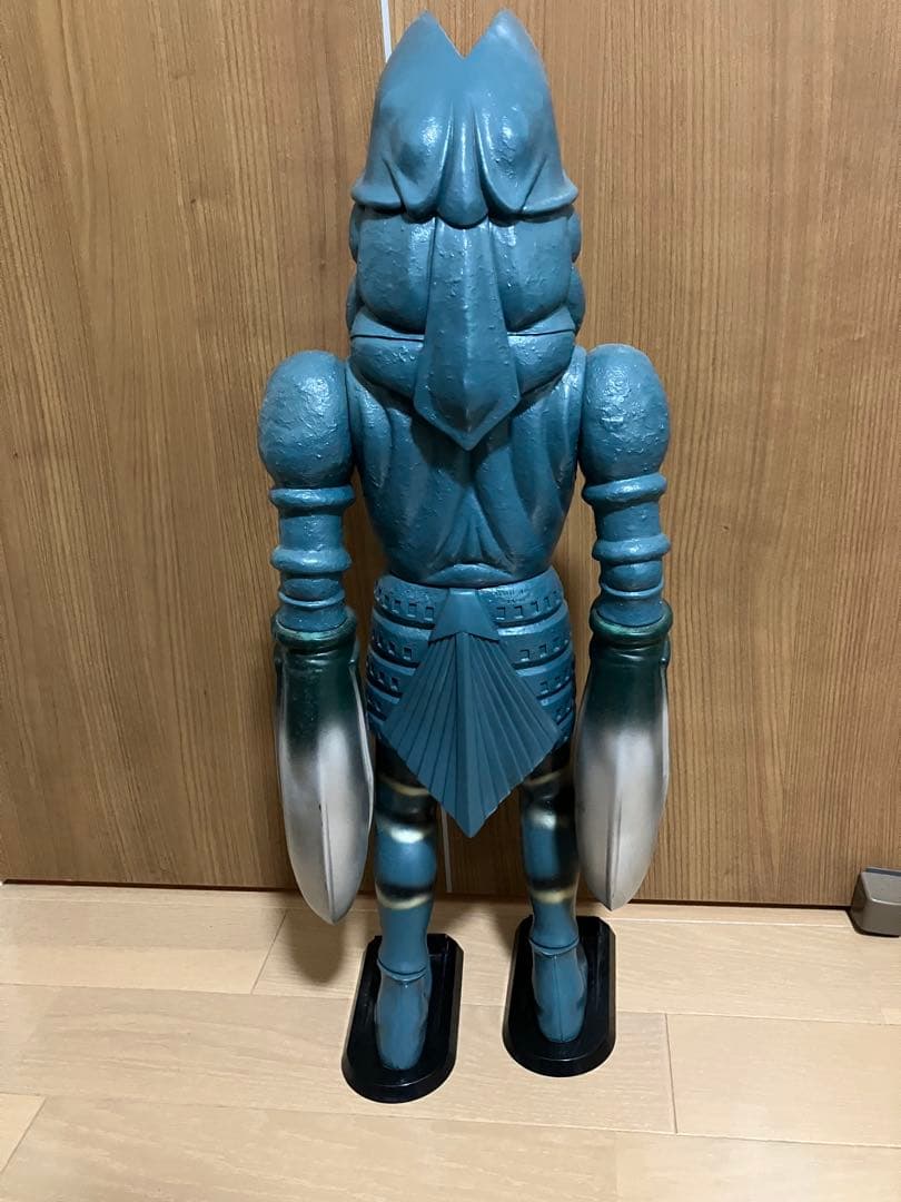ジャイアントバルタン星人　ソフビ　バンダイ