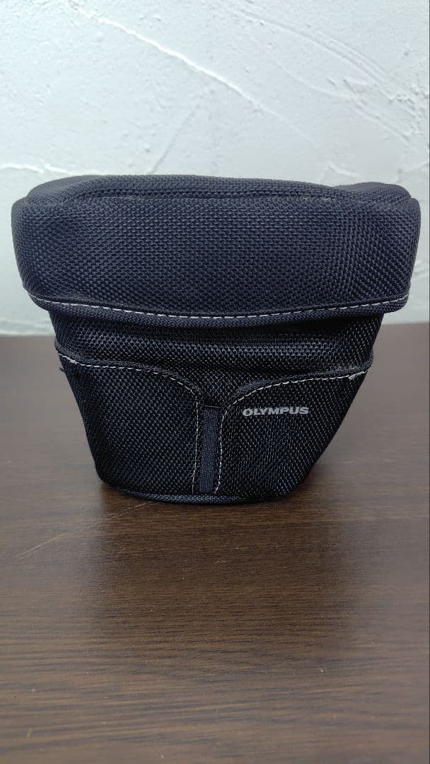 OLYMPUS STYLUS SP-820UZ（デジタルカメラ） ※ケース付き