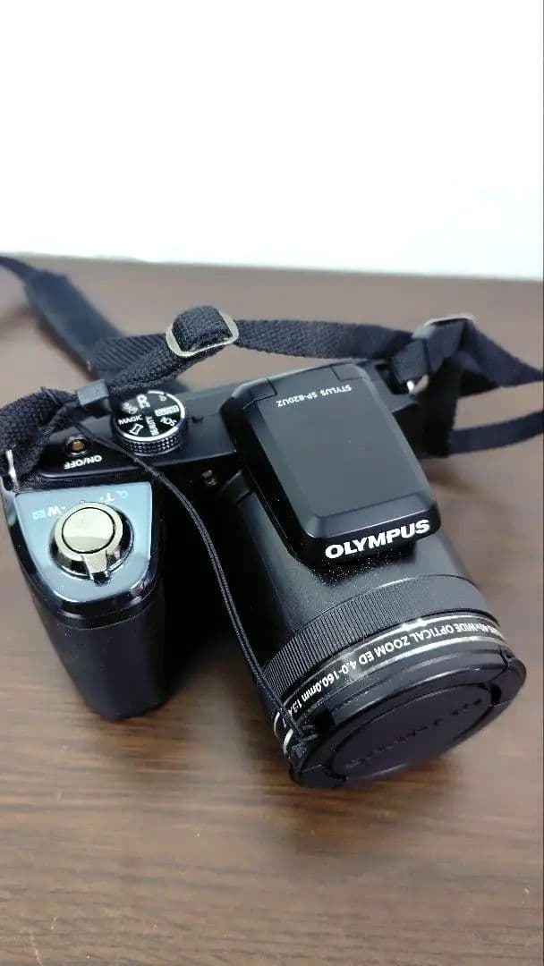 OLYMPUS STYLUS SP-820UZ（デジタルカメラ） ※ケース付き