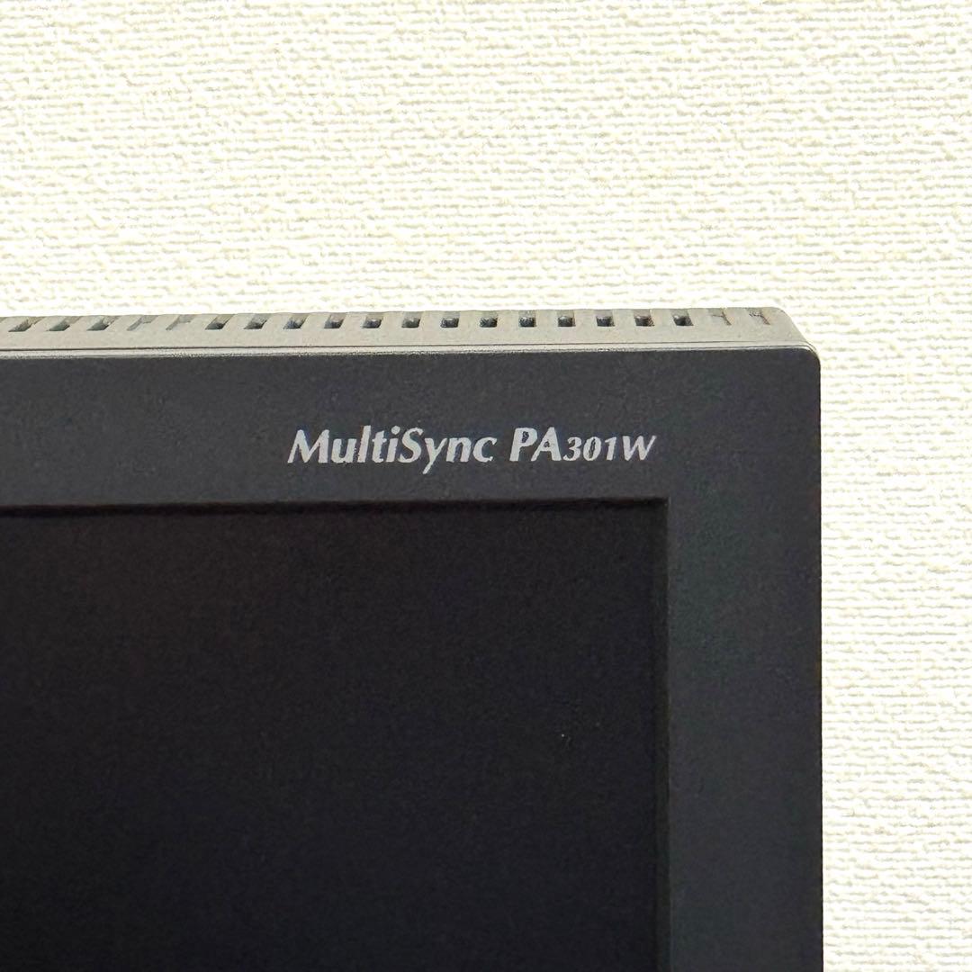 美品NEC MultiSync PA301W ブラック モニター本体　29.8型
