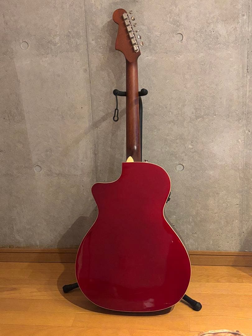 Fender Newporter レッド アコースティックギター