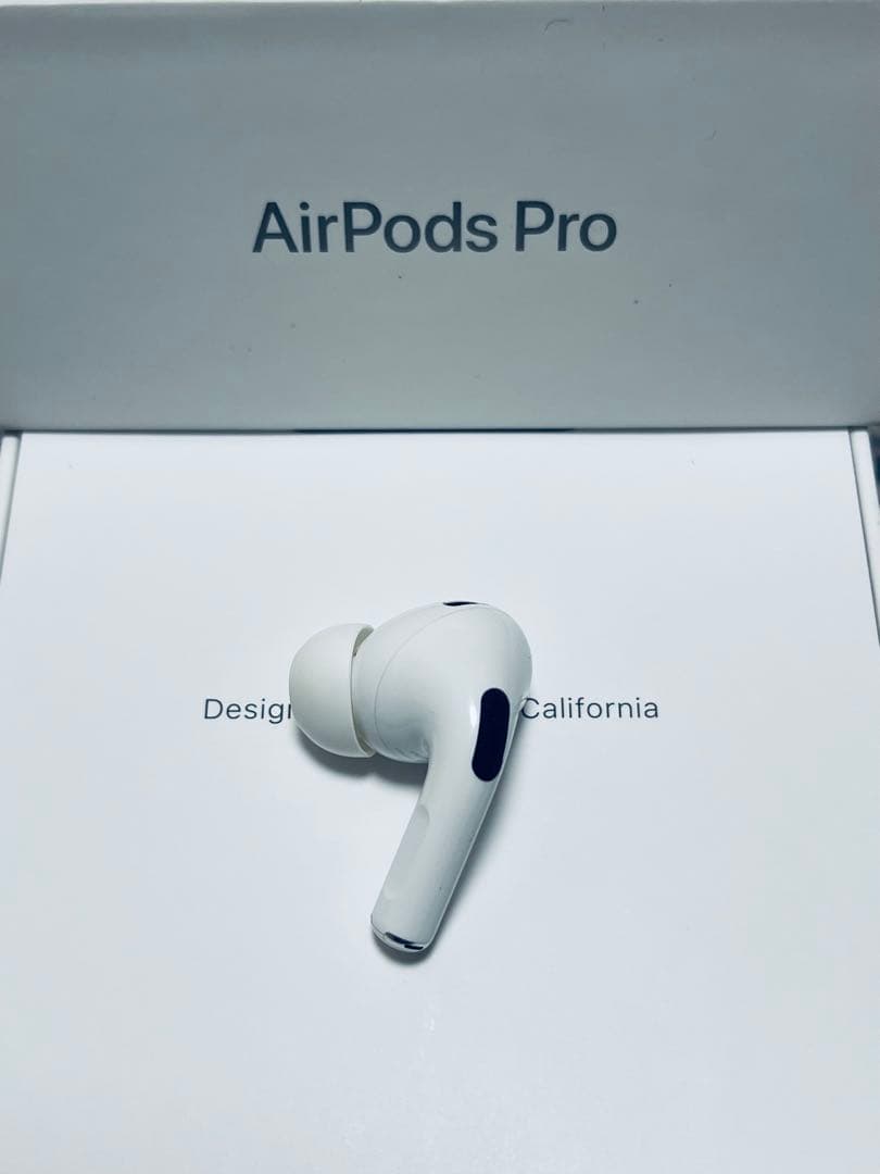 Airpods Pro 第2世代　左耳　USB-C 左イヤホン A3048