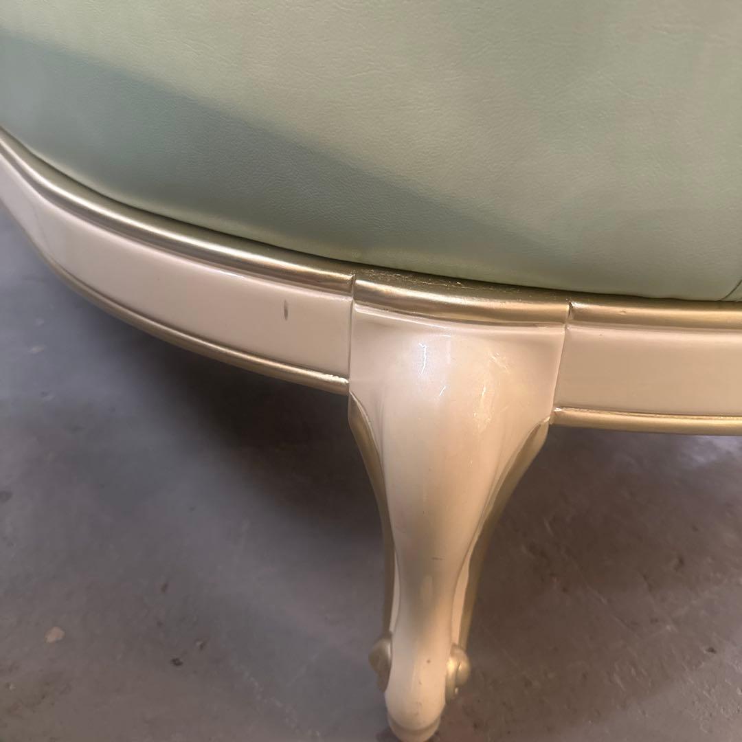 ロココ調　３人用ソファ　猫脚　豪華ソファ