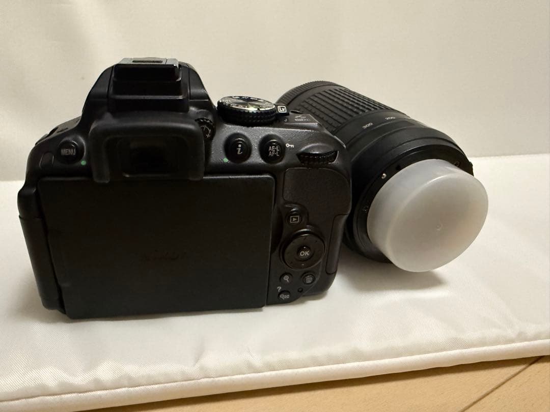 Nikon D5300 ダブルズームキット　収納バッグ付き