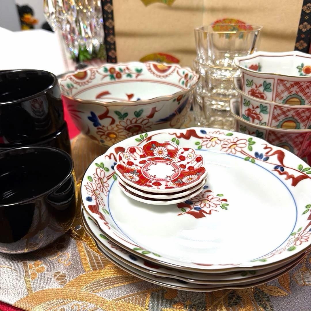 たち吉赤絵金彩八角鉢　中皿シール付きクリスタル小鉢　金彩豪華大鉢　No.4-33