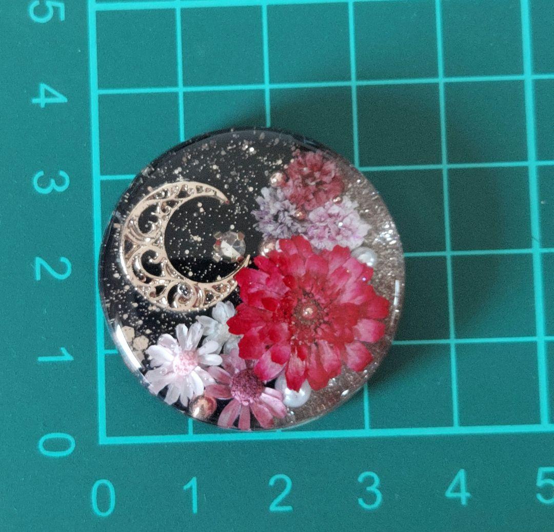 【1324】レジン　マトリカリア　ヘアゴム　ポニーフック　ブロ―チ　ハンドメイド