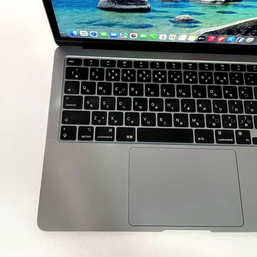 [M1チップ] MacBookAir 2020 スペースグレイ 薄型ノートPC