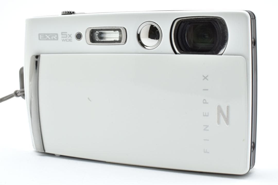 【美品】FUJIFILM FINEPIX Z1100EXR ホワイト　動作確認済