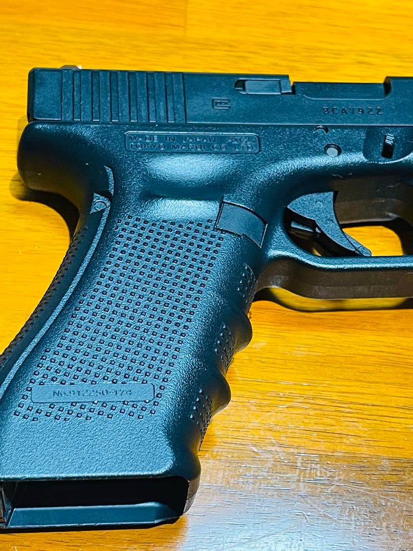 【スペアマガジン付き】東京マルイ　グロック17 Gen.4 ガスブローバック