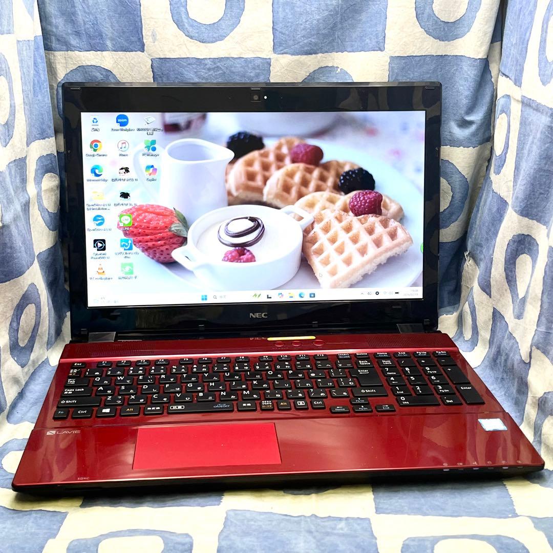快適SSD☆大人気赤ノートPC♪ブルーレイ&カメラ！第7世代！Windows11