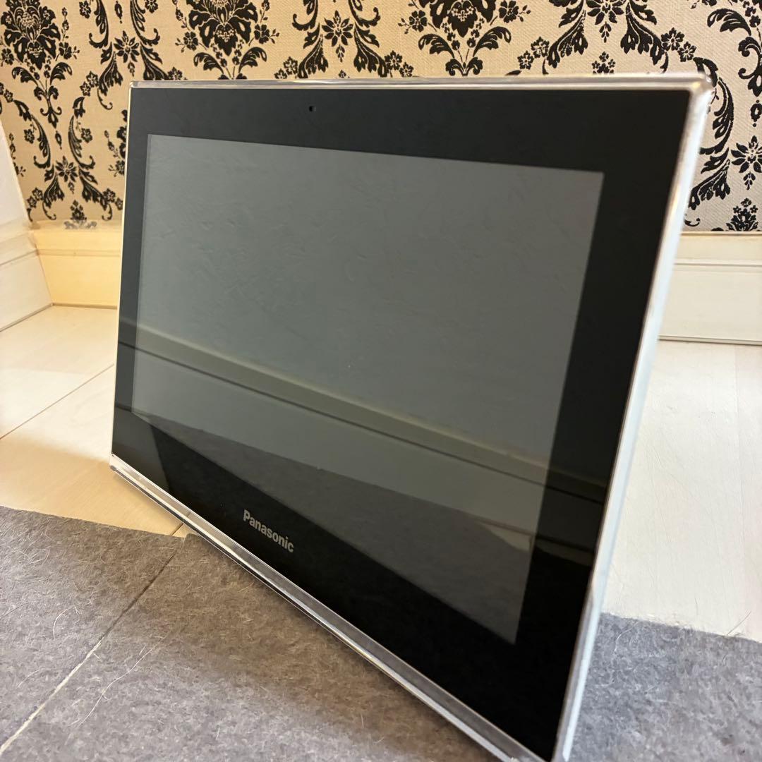 【美品】パナソニック プライベート・ビエラ 10インチ 防水ポータブルテレビ